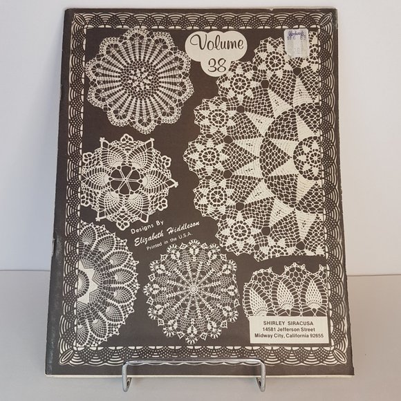 Vintage 1970s Crochet Pattern Book of Originals by Elizabeth Hiddleson Vol 38 - Picture 2 of 13